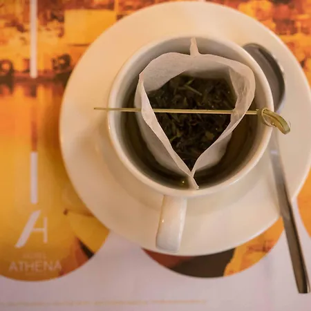 Athena فندق