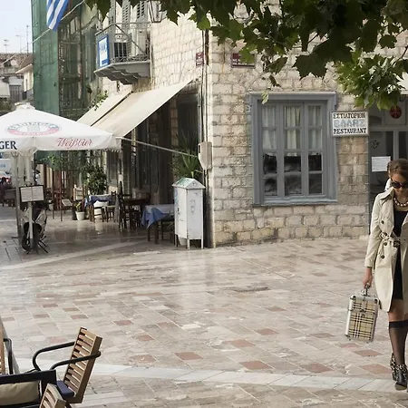 Athena Hotel 4*