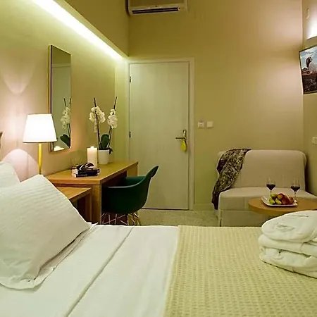 Athena Hotel Hotel 4*